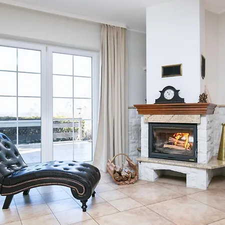 Lapalice Holiday Home بيت للعطل
