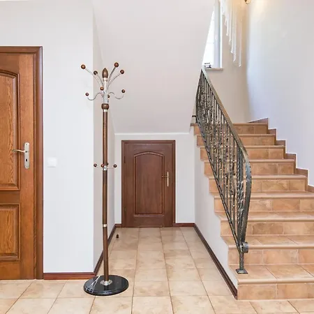 بيت للعطل Lapalice Holiday Home *