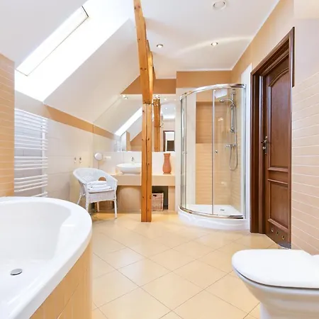 بيت للعطل Lapalice Holiday Home *