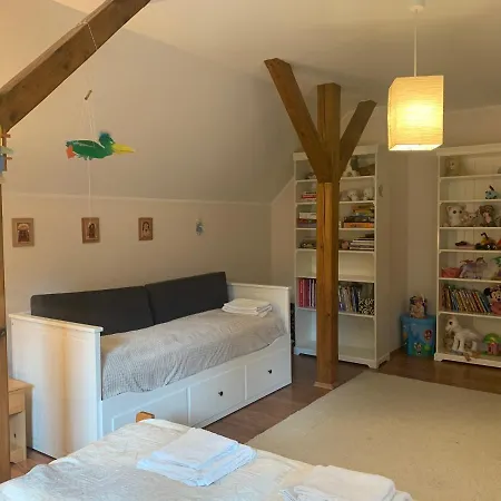 Lapalice Holiday Home *